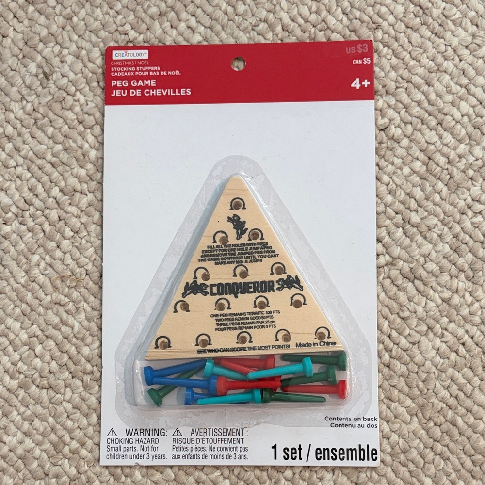 Conqueror Wooden Peg Game - Red, Green, Blue